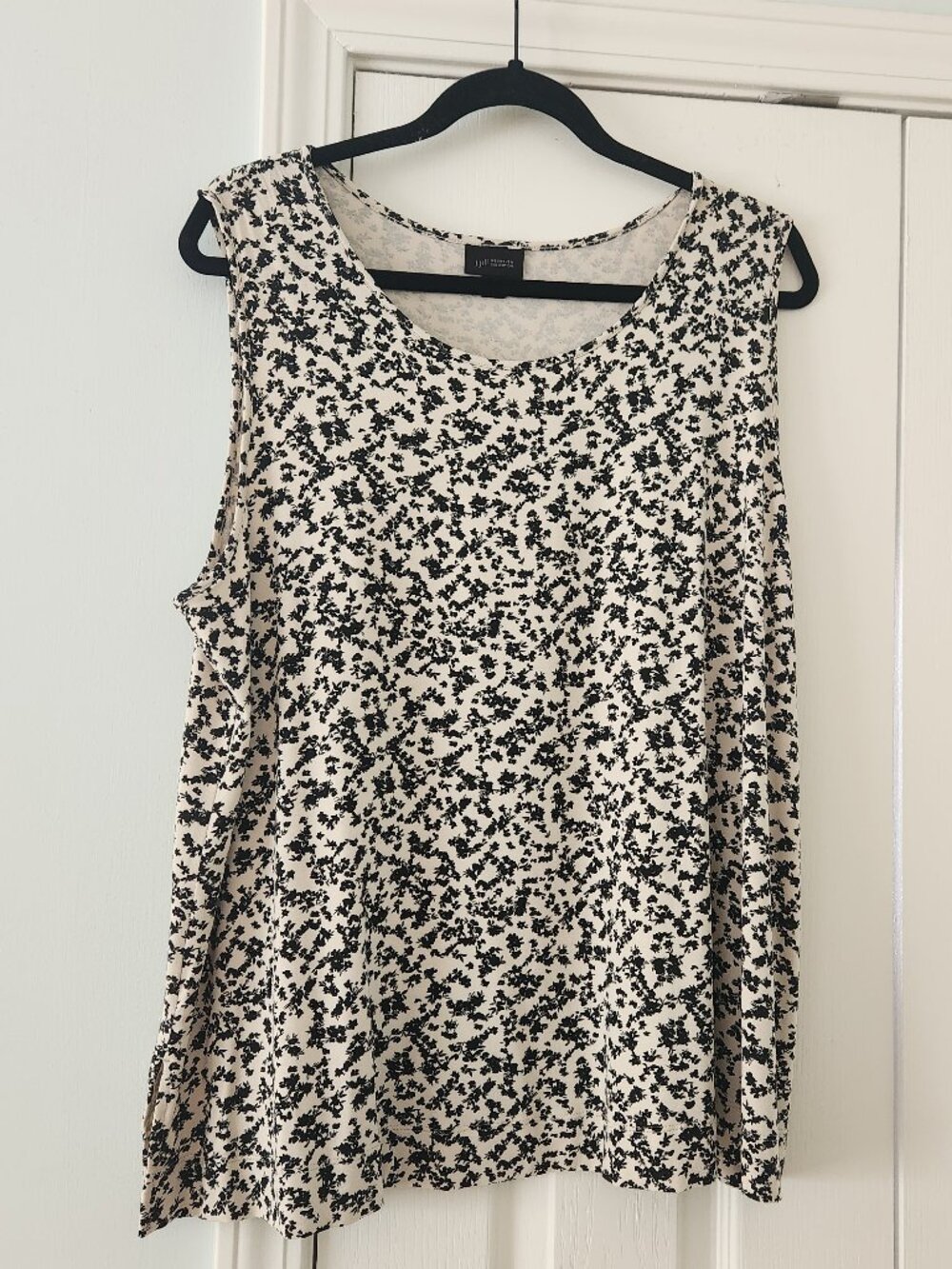 J Jill Wearever Collection Sleeveless Top